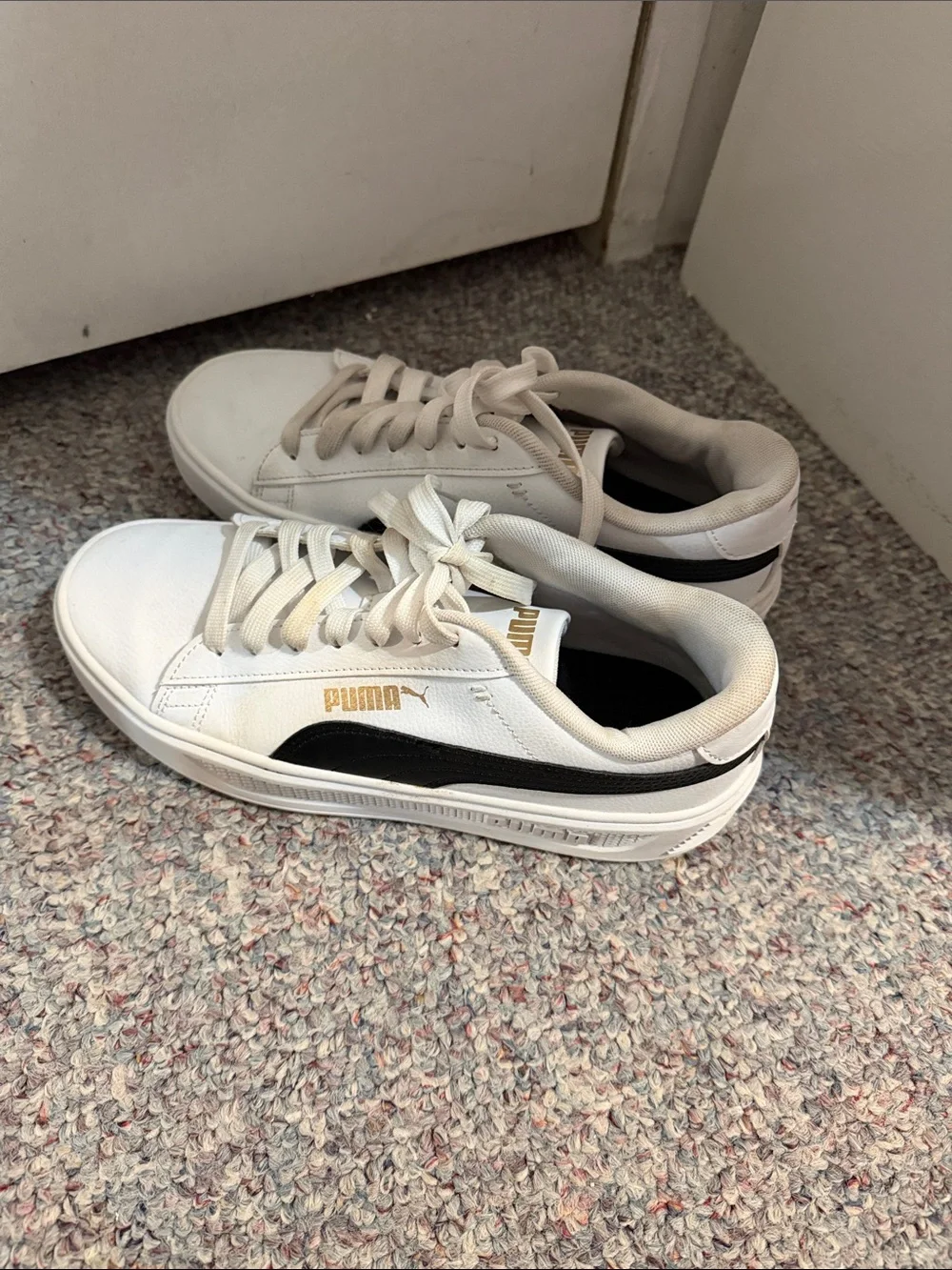 Puma White Low-Top Women's Sneakers with Black Accents